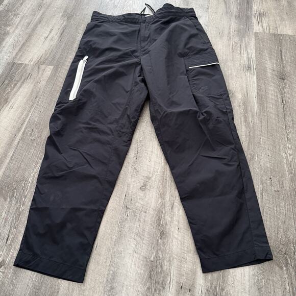 Nike Other - NIKE Sportswear Style Essentials Mens 34x28 Utility Woven Cargo Pants Black NEW